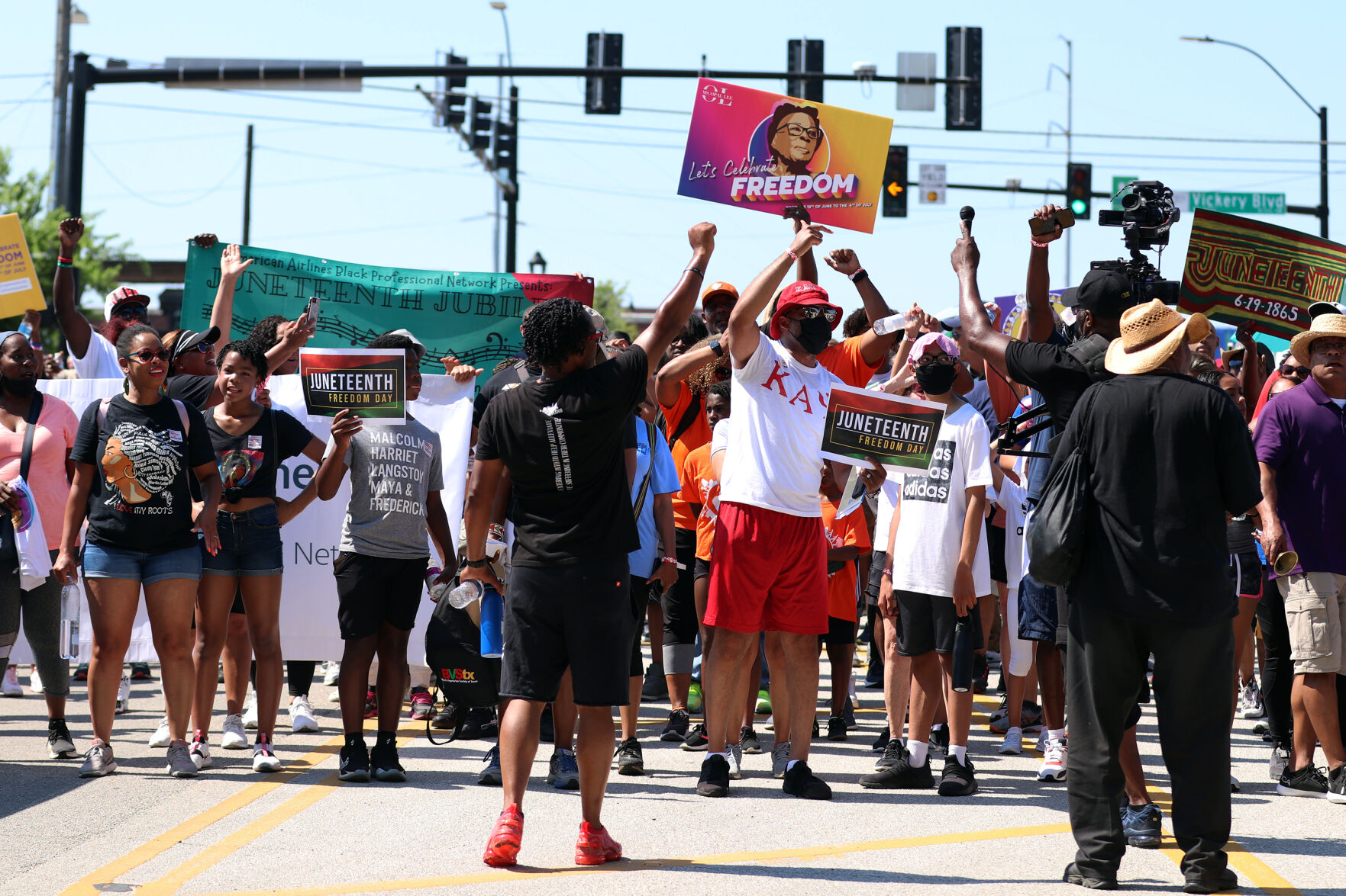 Photos: Opal Lee marches alongside hundreds to celebrate Juneteenth becoming a national holiday